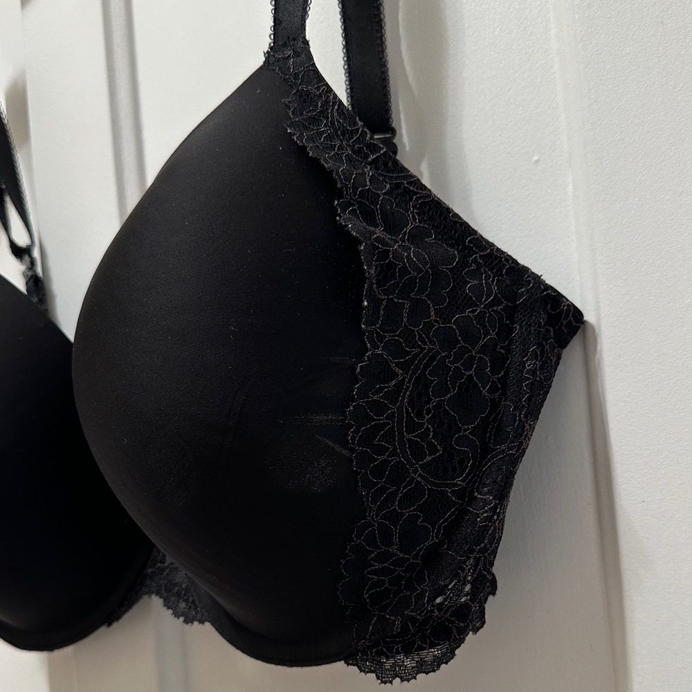 Victoria’s Secret Black Lace Bra size 34DDD - Picture 2 of 4